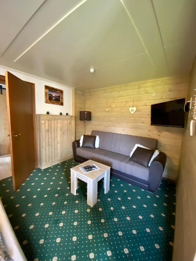 ホテル Haus Tirol エールヴァルト エクステリア 写真